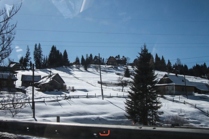 Карпатское село зимой